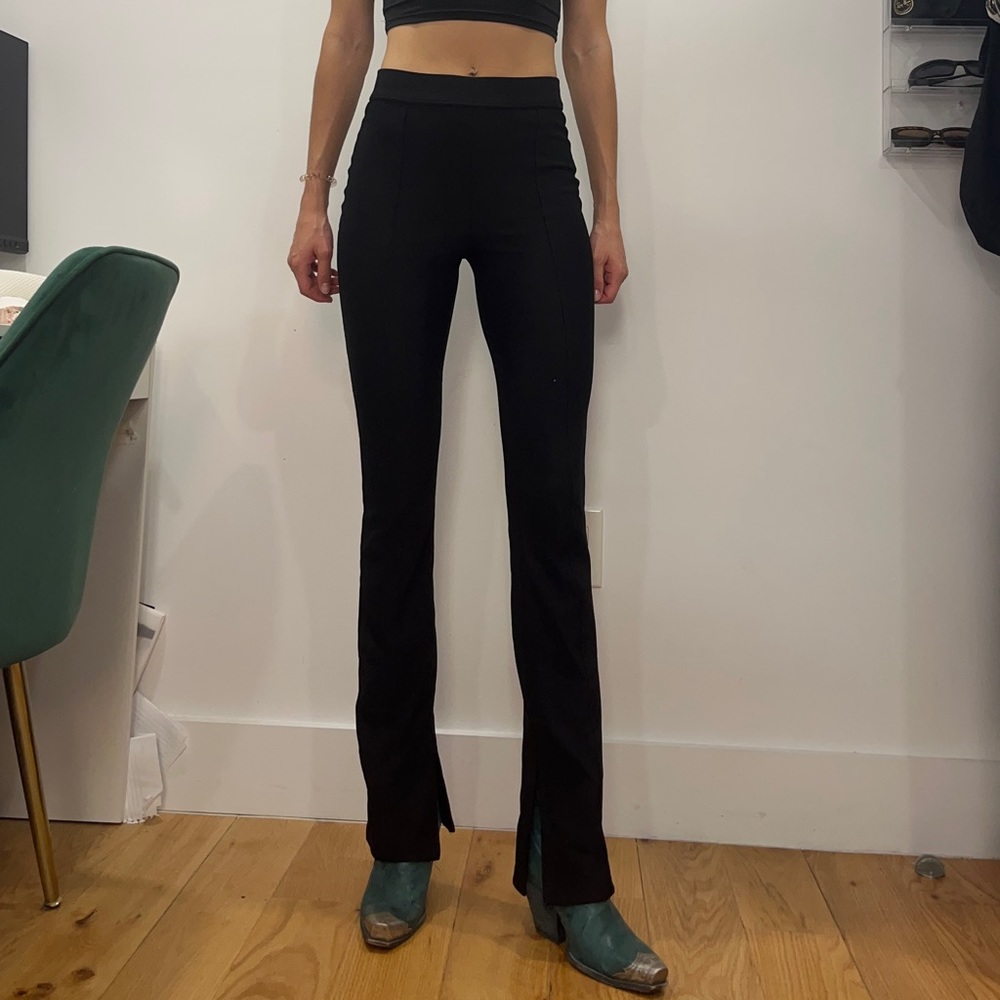 Bershka Stretchy Trousers🎶